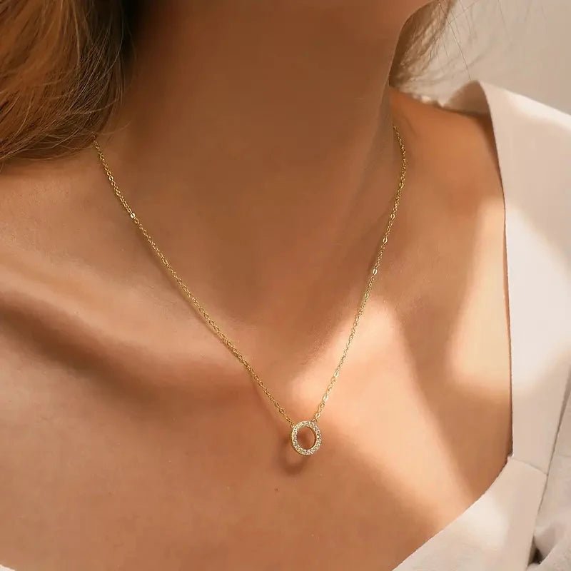 Celeste Circle Necklace - Klowe