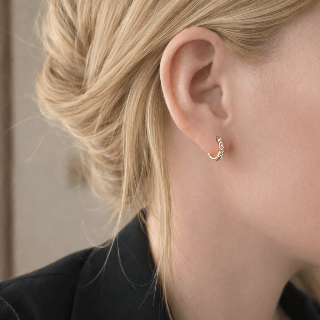 Huggie Hoop Earrings - Klowe
