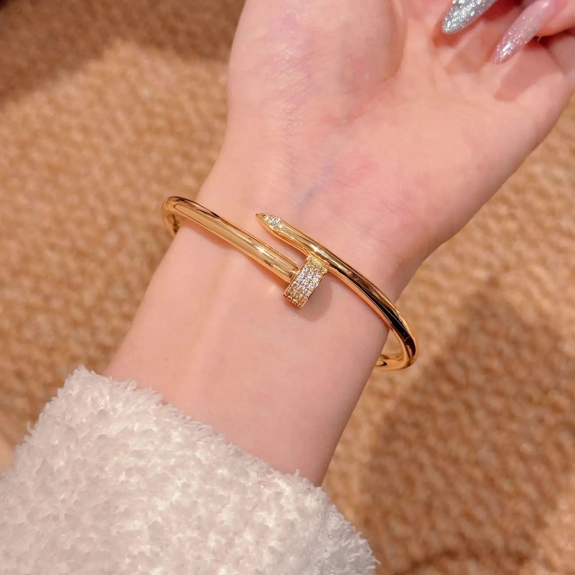 Nail Bangle Bracelet - Klowe