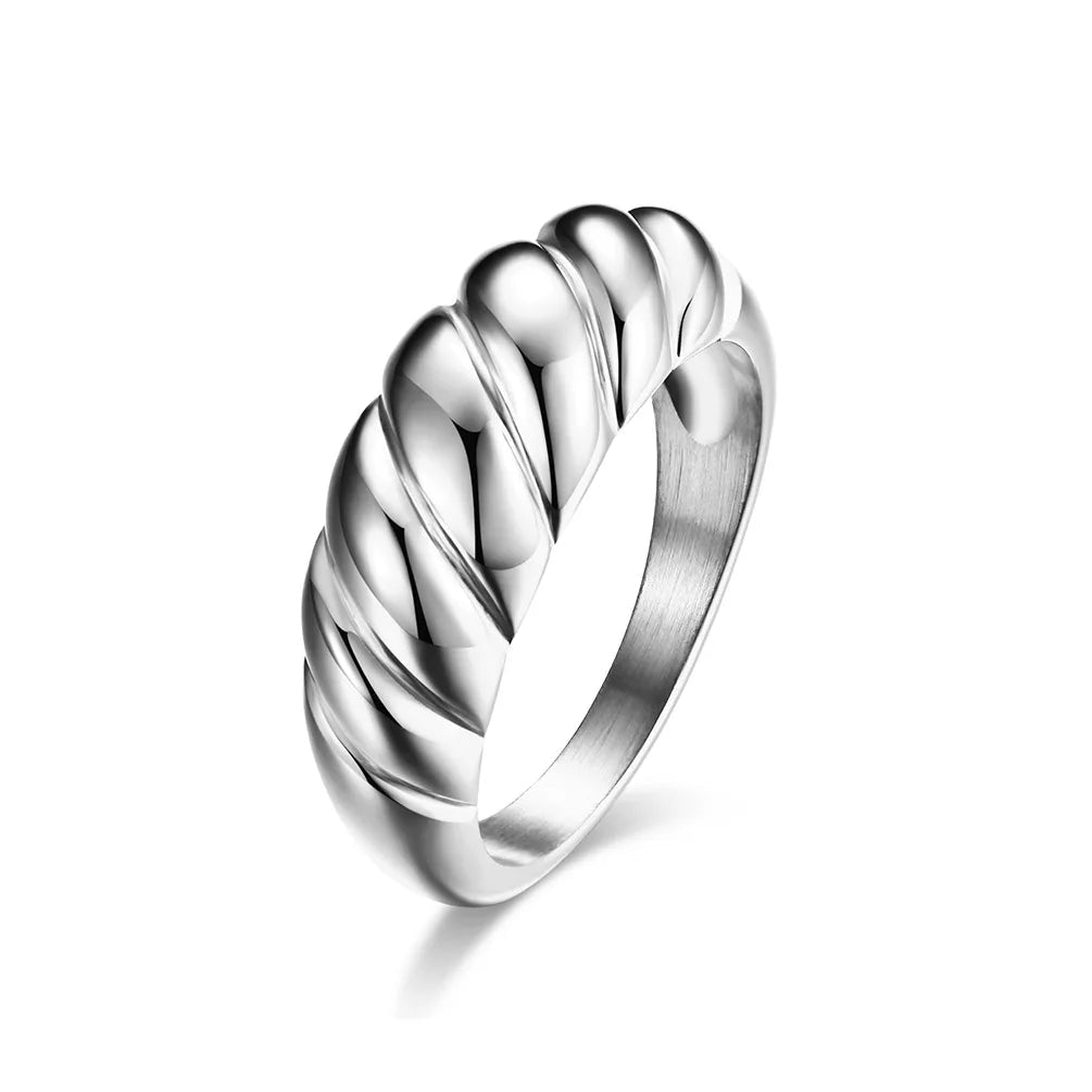 Verona Twist Ring - Klowe